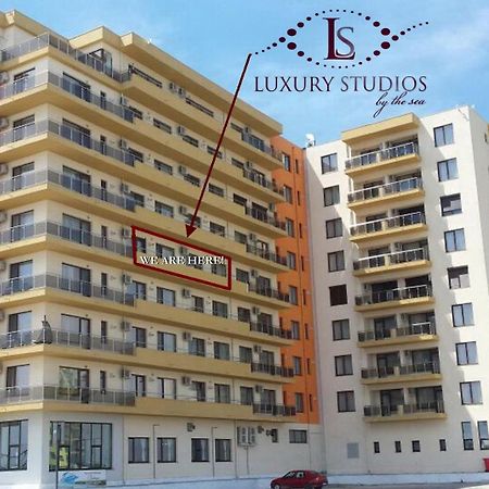 Summerland Luxury Studios By The Sea Mamaia Exterior foto